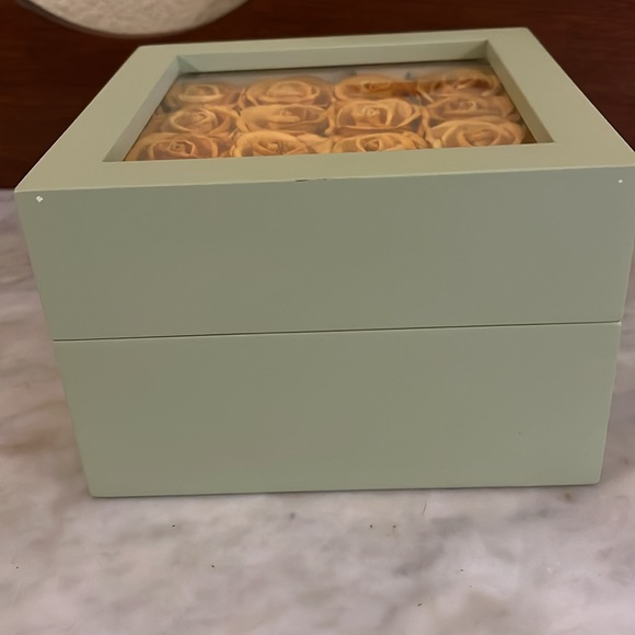 Yellow Roses Keepsake Box - Picture 9 of 12
